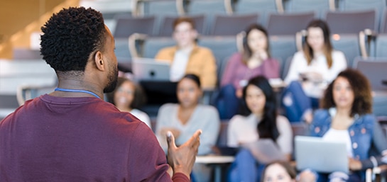 ¿Cómo funciona un seguro educativo?