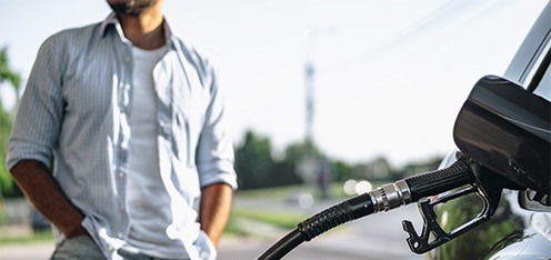 ¿Cómo ahorrar gasolina?: Trucos para conducir con eficiencia